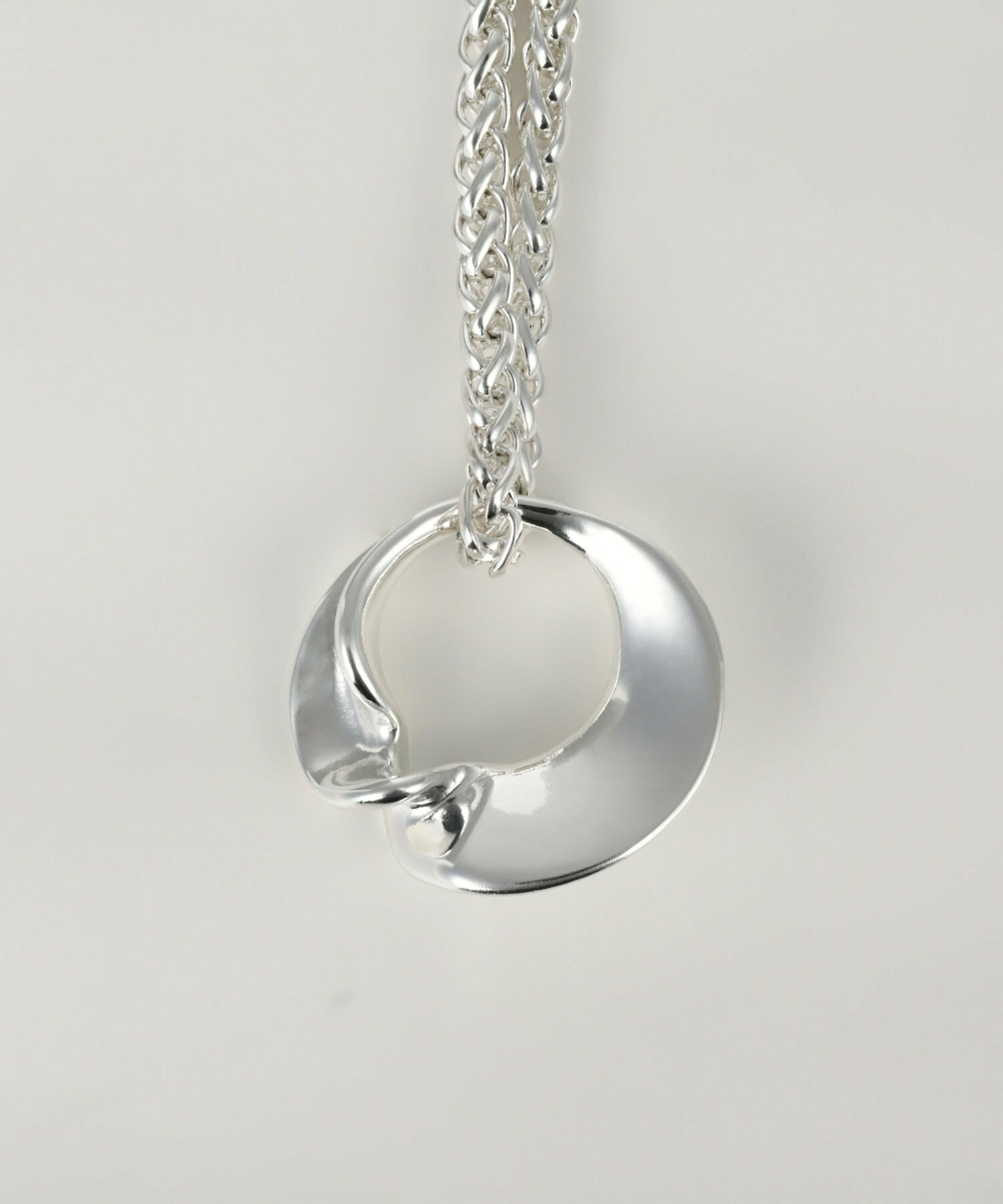 Nothing And Others/Asymmetry twist ring Necklace